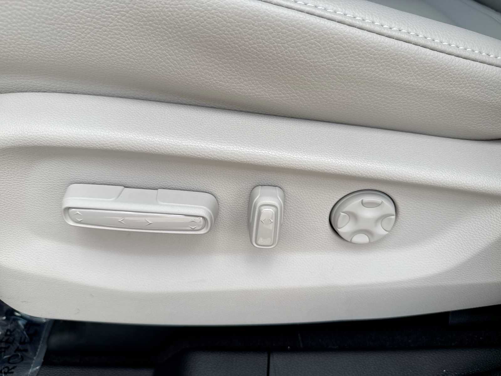 New 2027 Honda Odyssey EX-L image 14