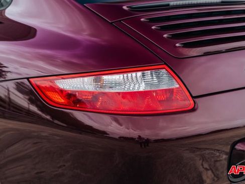 Used 2005 Porsche 911 Carrera S RWD image 53