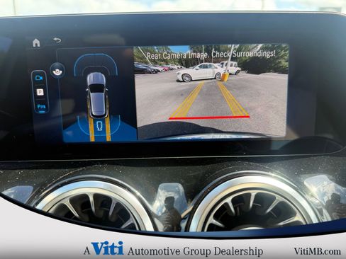 Used 2026 Mercedes-Benz GLA 250 4MATIC image 34