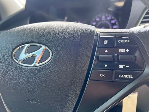 Used 2015 Hyundai Sonata SE FWD image 18