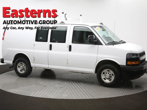 Used 2020 Chevrolet Express 2500 w/ Driver Convenience Package image 47