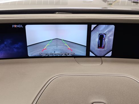 Used 2024 Lincoln Nautilus Premier w/ Equipment Group 102A image 29