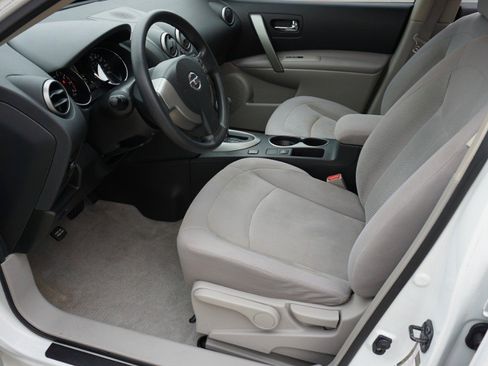 Used 2013 Nissan Rogue S image 12