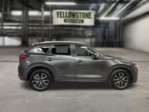 Used 2018 MAZDA CX-5 Touring image 5