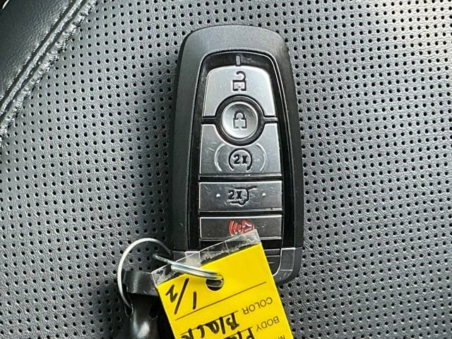 Used 2026 Ford Expedition Platinum w/ Driver's Package AWD/4WD image 42