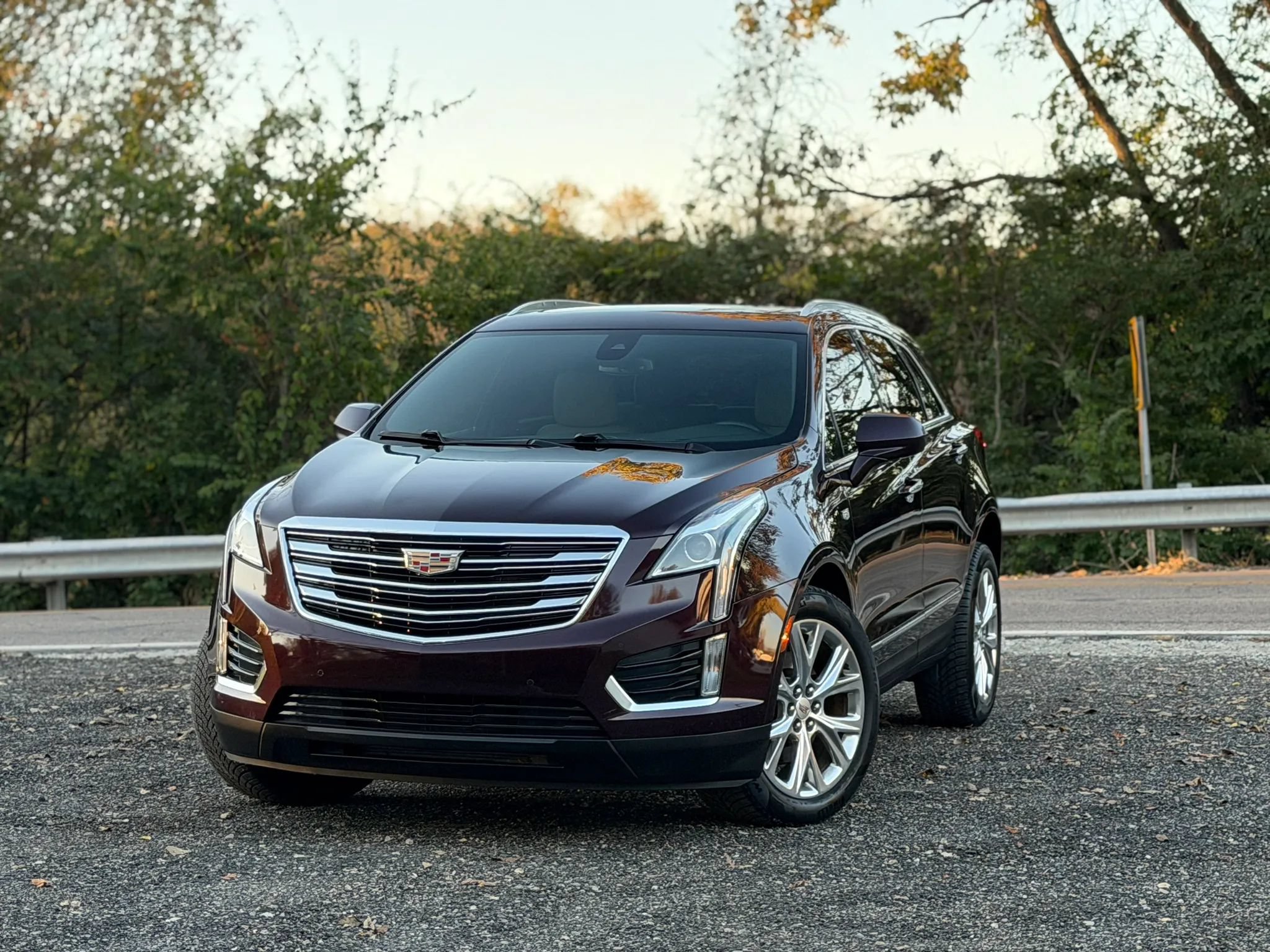 Used 2018 Cadillac XT5 Luxury w/ Driver Awareness Package AWD/4WD image 1