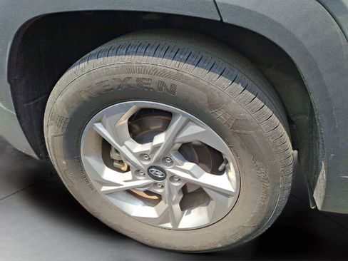 Used 2024 Hyundai Tucson SE FWD image 8