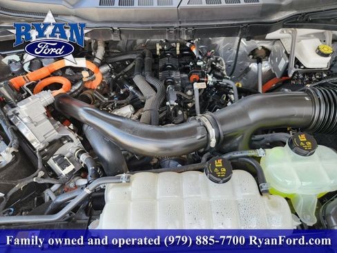 Certified 2025 Ford F150 XLT w/ Equipment Group 301A Standard AWD/4WD image 21