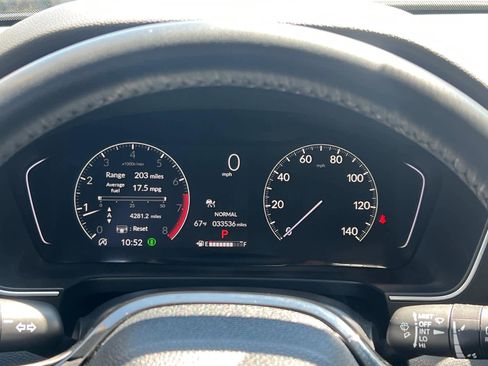 Used 2023 Honda Pilot Touring image 18