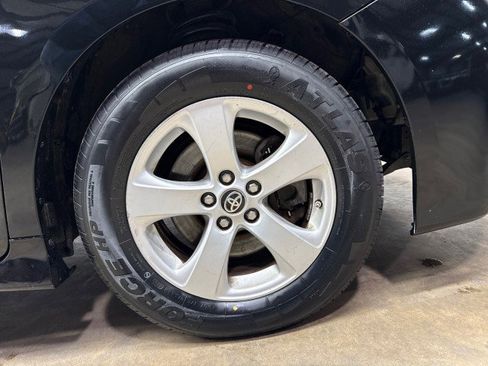 Used 2020 Toyota Sienna L image 37