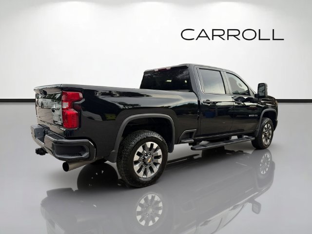 Used 2024 Chevrolet Silverado 2500 Custom w/ Custom Value Package AWD/4WD image 3