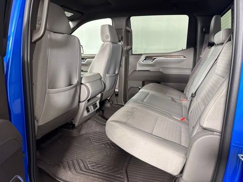 Used 2025 Chevrolet Silverado 1500 LT AWD/4WD image 12