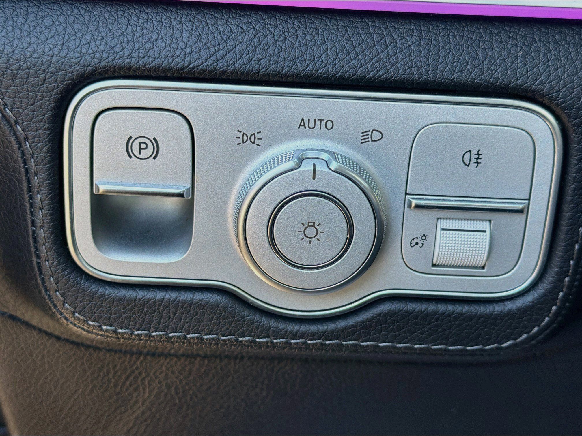 Used 2024 Mercedes-Benz GLS 580 4MATIC image 37