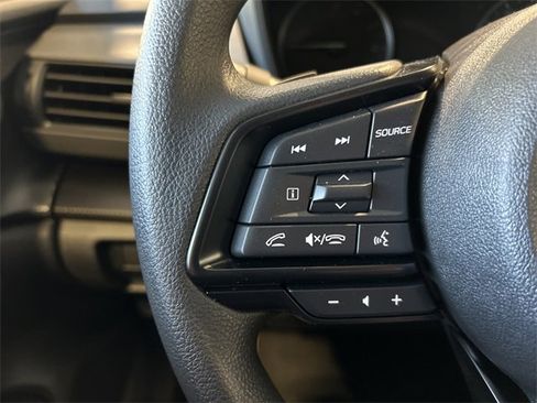 Used 2025 Subaru Crosstrek 2.0i Premium image 13