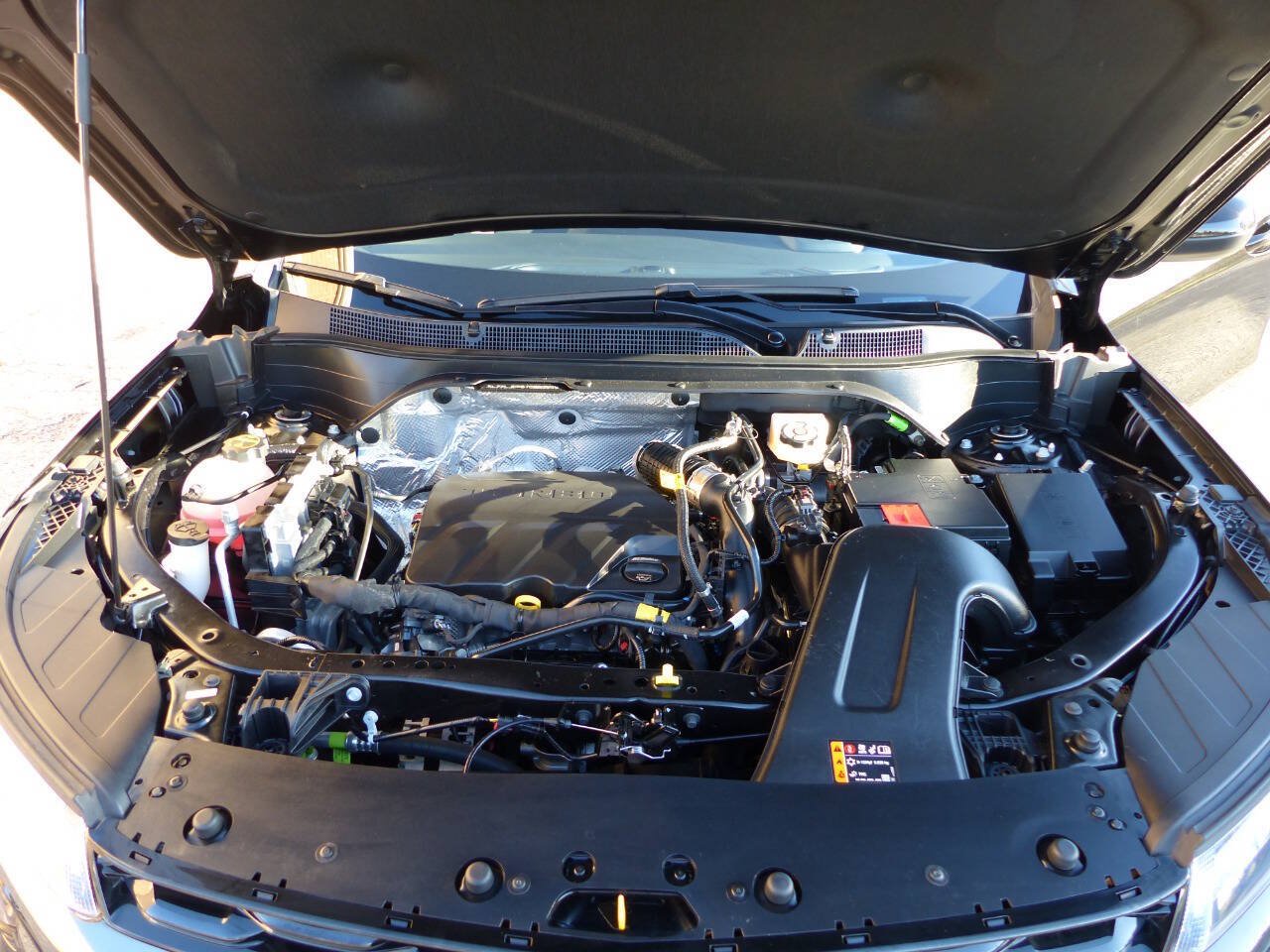 Used 2026 Chevrolet Trax RS w/ Sunroof Package FWD image 19
