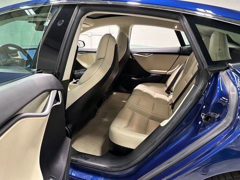 Used 2018 Tesla Model S 100D image 20