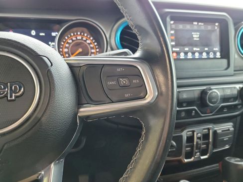 Used 2021 Jeep Wrangler Unlimited Sahara image 18