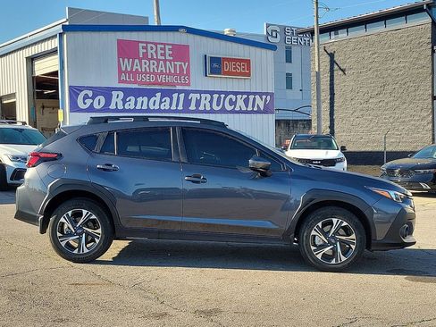 Used 2025 Subaru Crosstrek 2.0i Premium w/ Popular Package #4 image 6