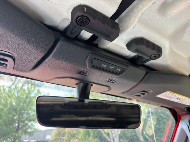 Used 2022 Jeep Wrangler Unlimited Sahara w/ Cold Weather Group AWD/4WD image 39