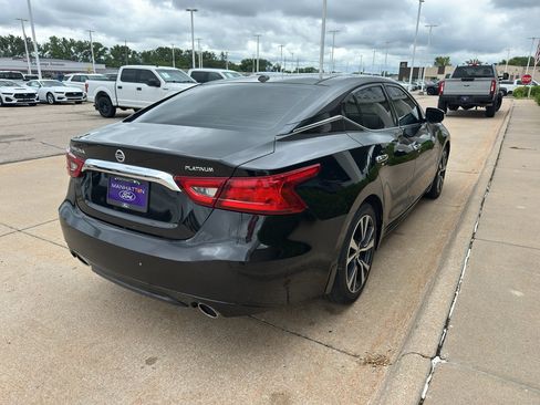 Used 2017 Nissan Maxima Platinum FWD image 5