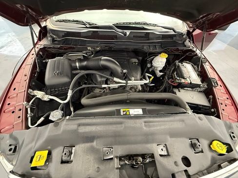 Used 2019 RAM 1500 Big Horn AWD/4WD image 8