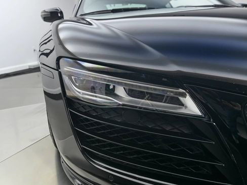 Used 2015 Audi R8 V10 AWD/4WD image 17