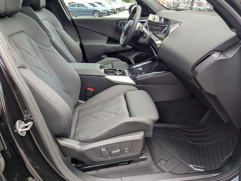 New 2025 BMW X3 xDrive30i w/ Premium Package image 37