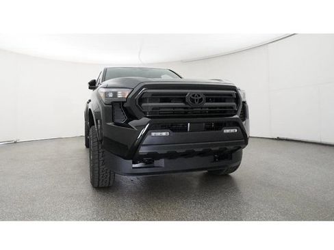 New 2025 Toyota Tacoma SR5 AWD/4WD image 30