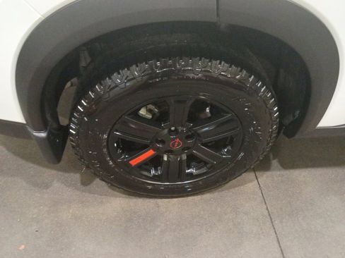 Used 2026 Nissan Rogue SV AWD/4WD image 23