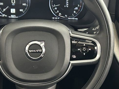 Used 2018 Volvo XC60 T6 Inscription w/ Luxury Seat Package image 13