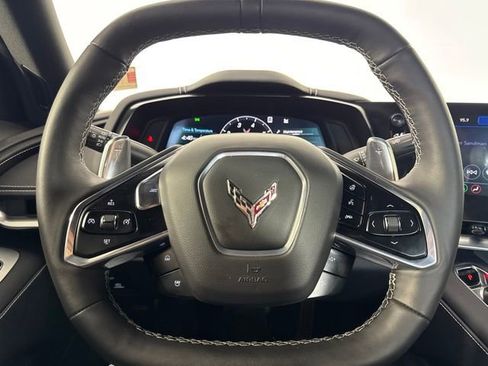Used 2023 Chevrolet Corvette Stingray Preferred Cpe RWD image 12