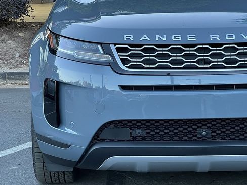 Used 2021 Land Rover Range Rover Evoque S image 4