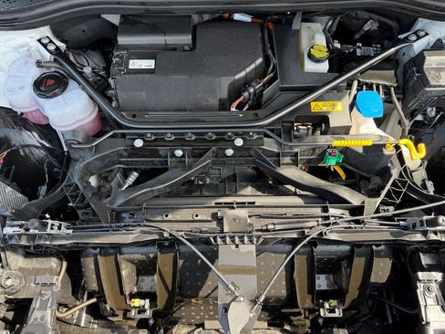 Certified 2023 Audi Q4 e-tron Prestige AWD/4WD image 28