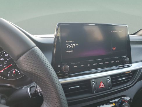 Certified 2023 Kia Forte GT-Line w/ GT-Line Premium Package image 19