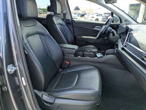 Used 2023 Kia Sportage EX AWD/4WD image 22