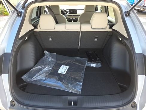 New 2027 Honda HR-V LX image 8