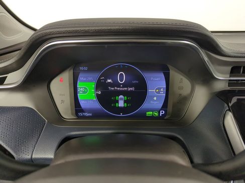 Used 2023 Chevrolet Bolt EUV Premier FWD image 37
