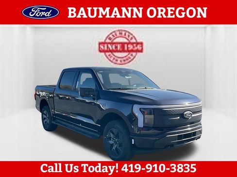 New 2025 Ford F150 Lightning Flash AWD/4WD image 1
