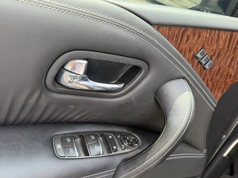 Used 2018 Nissan Armada SL w/ Moonroof Package AWD/4WD image 30