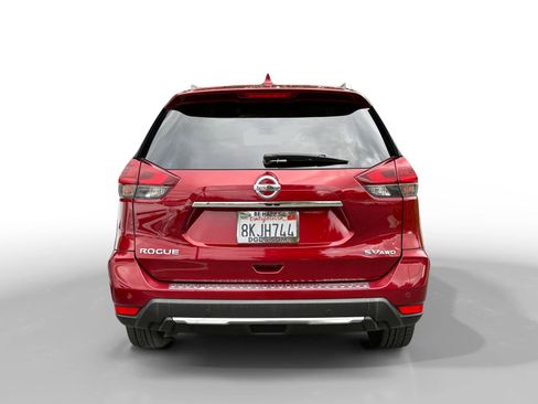Used 2019 Nissan Rogue SV w/ Premium Package AWD/4WD image 4