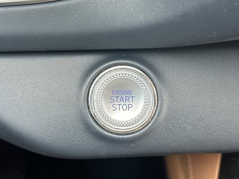 Used 2023 Genesis GV80 2.5T w/ Advanced Package image 32