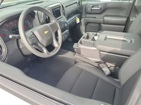 New 2026 Chevrolet Silverado 1500 Custom image 3