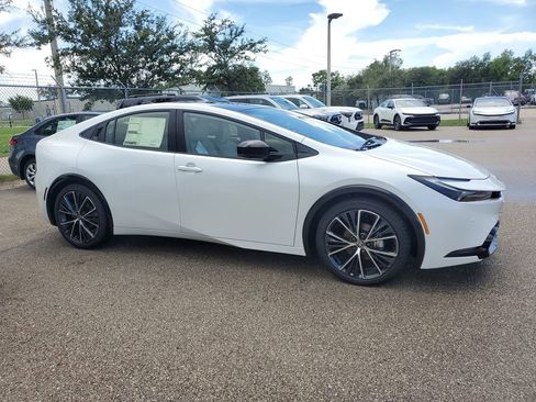 New 2026 Toyota Prius Limited image 4