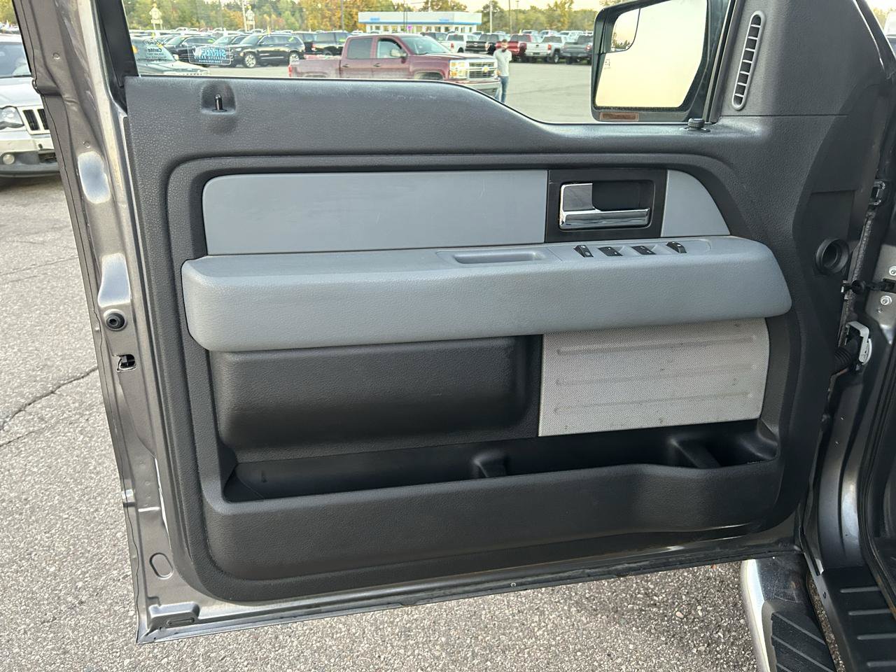 Used 2014 Ford F150 XLT w/ XTR Package AWD/4WD image 14