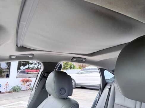 Used 2014 Chevrolet Impala LT w/ Convenience Package image 16