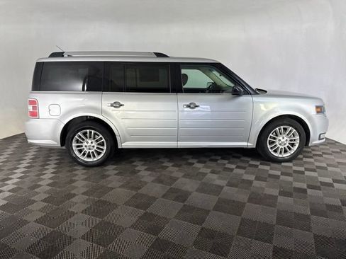 Used 2019 Ford Flex SEL w/ Equipment Group 202A FWD image 6