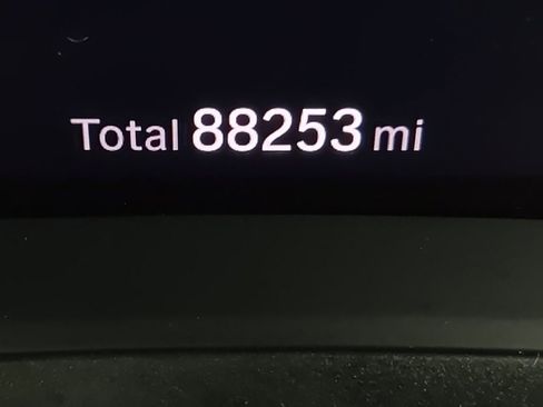 Used 2019 BMW 330i xDrive Sedan w/ Premium Package image 21