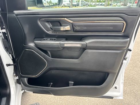 Used 2021 RAM 1500 Limited w/ Body Color Bumper Group AWD/4WD image 18