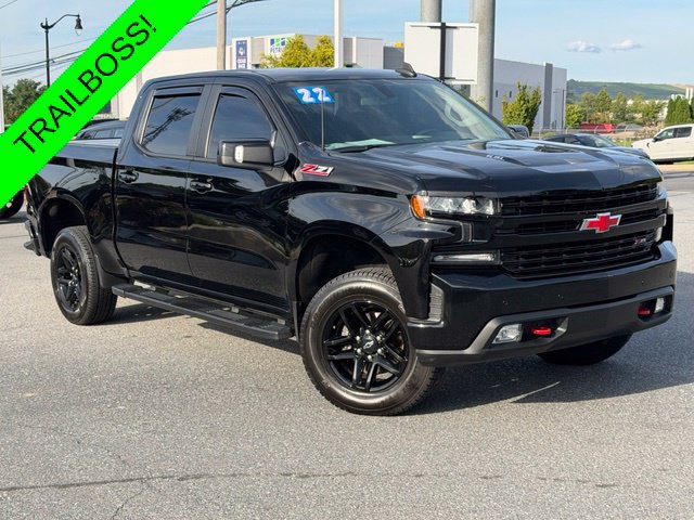 Used 2022 Chevrolet Silverado 1500 LT Trail Boss w/ Safety Package AWD/4WD image 1
