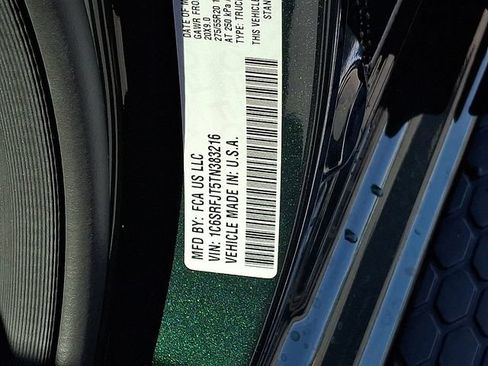 New 2026 RAM 1500 Laramie AWD/4WD image 16